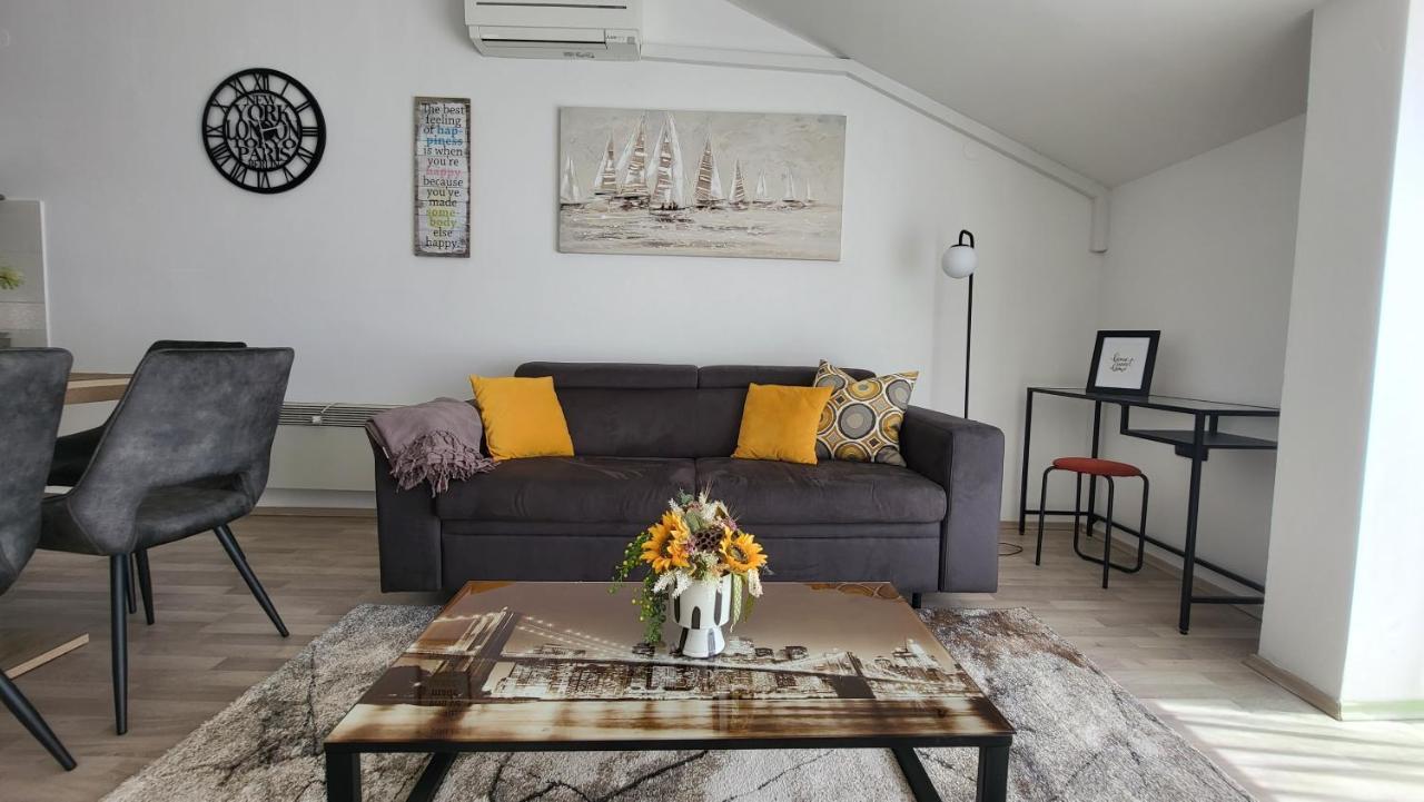Stoja Apartment Zadar Bagian luar foto