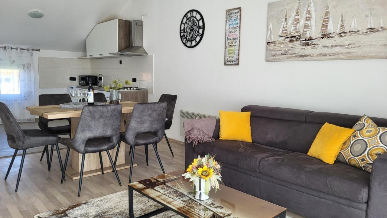 Stoja Apartment Zadar Bagian luar foto